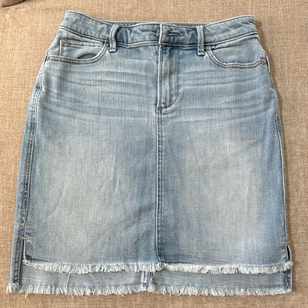 Abercrombie and Fitch mini skirt